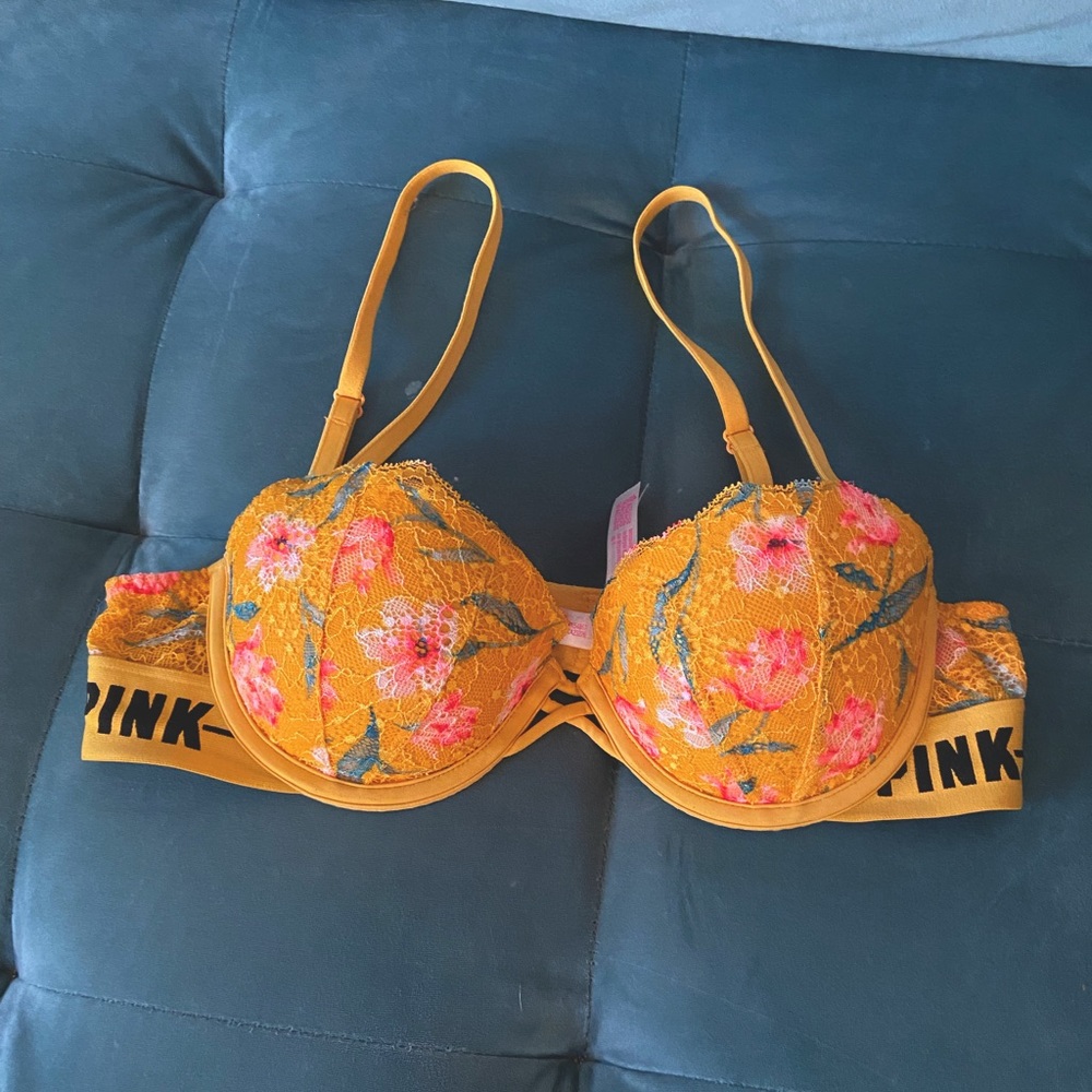 PINK Victoria’s Secret Push Up Bra